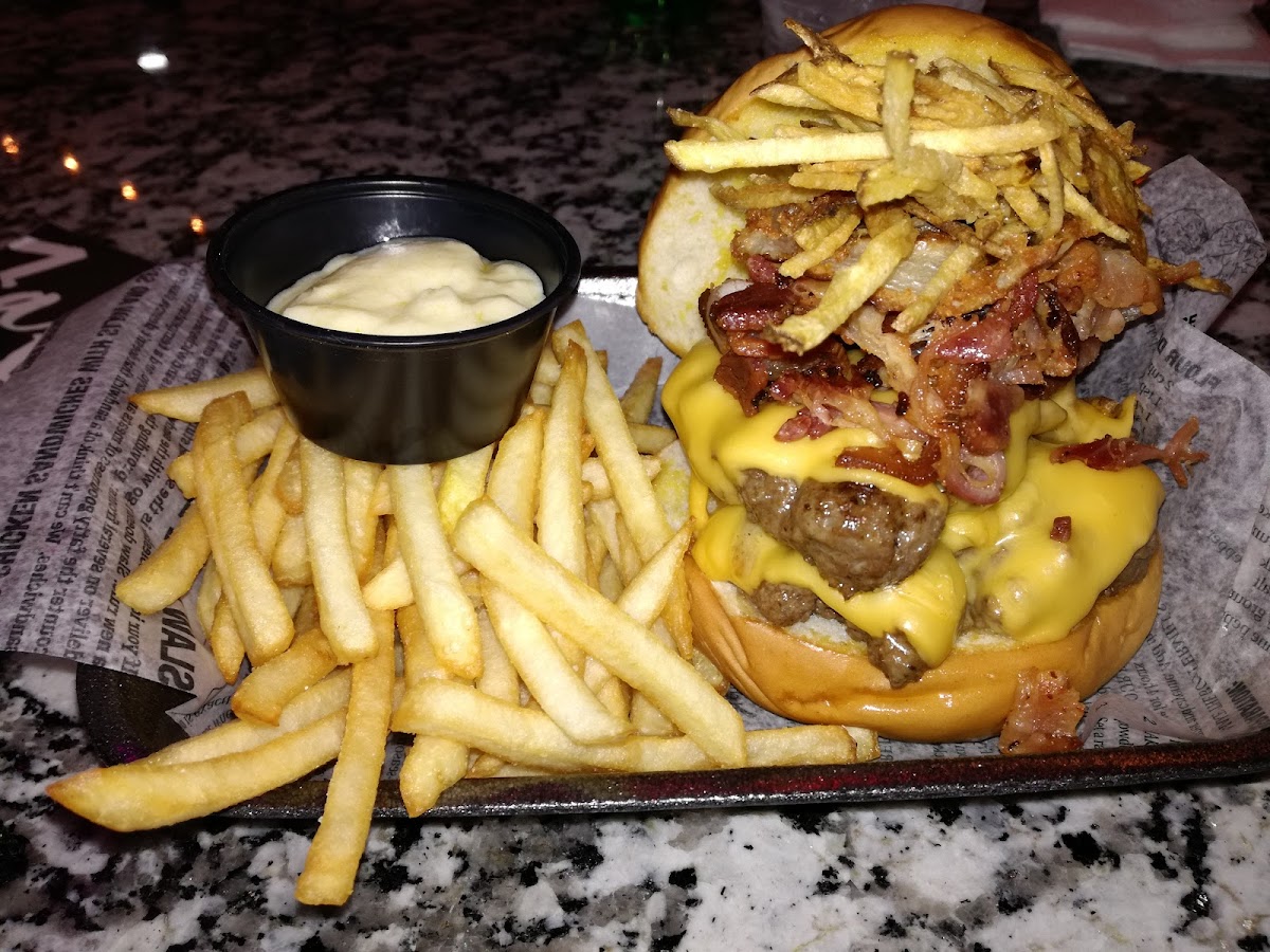 Merengue Food Park Photos 2